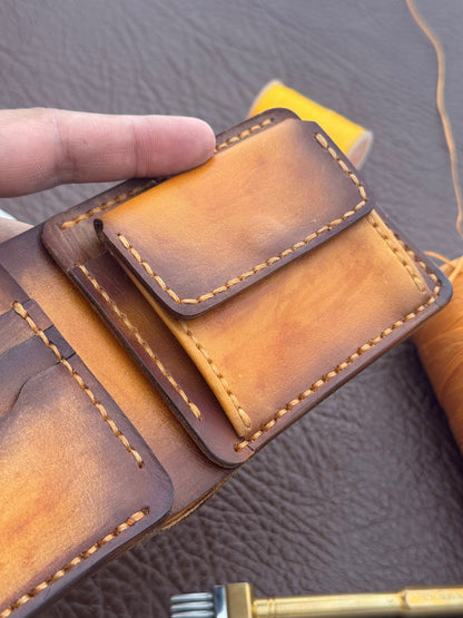 Bifold Wallet – Veg-Tan Leather with Hand Die Detailing